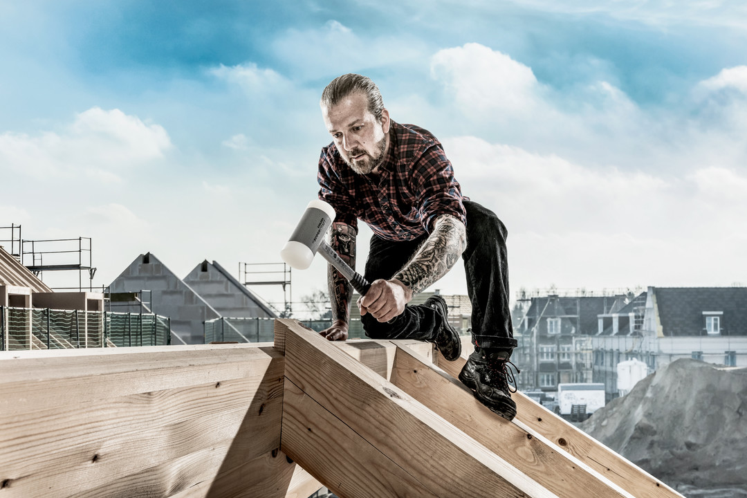 SUPERCRAFT-Schonhammer, mit bruchsicherem Stahlrohrstiel und ergonomisch geformtem, rutschsicherem Griff | D=70 mm | 3377.070