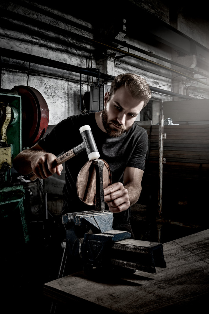 Młotek SUPERCRAFT z miękkim obuchem, z tłumiącym drgania, ergonomicznie ukształtowanym i lakierowanym trzonkiem hikorowym | D=80 mm | 3366.080